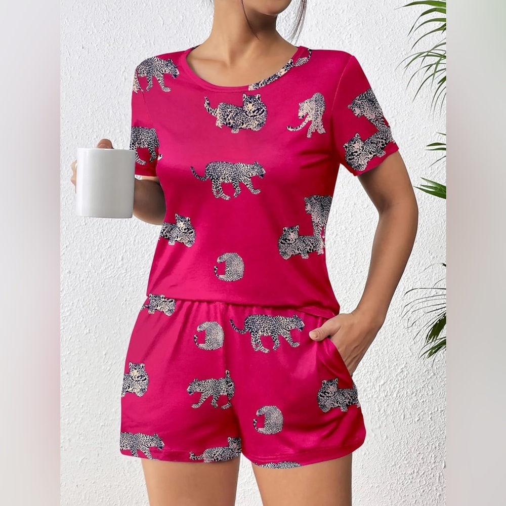 Womens Pink/Black 2 Piece Pajama Set‎ Short Sleeve Shirt and Shorts | NEW!!🖤💗 - Picture 4 of 6
